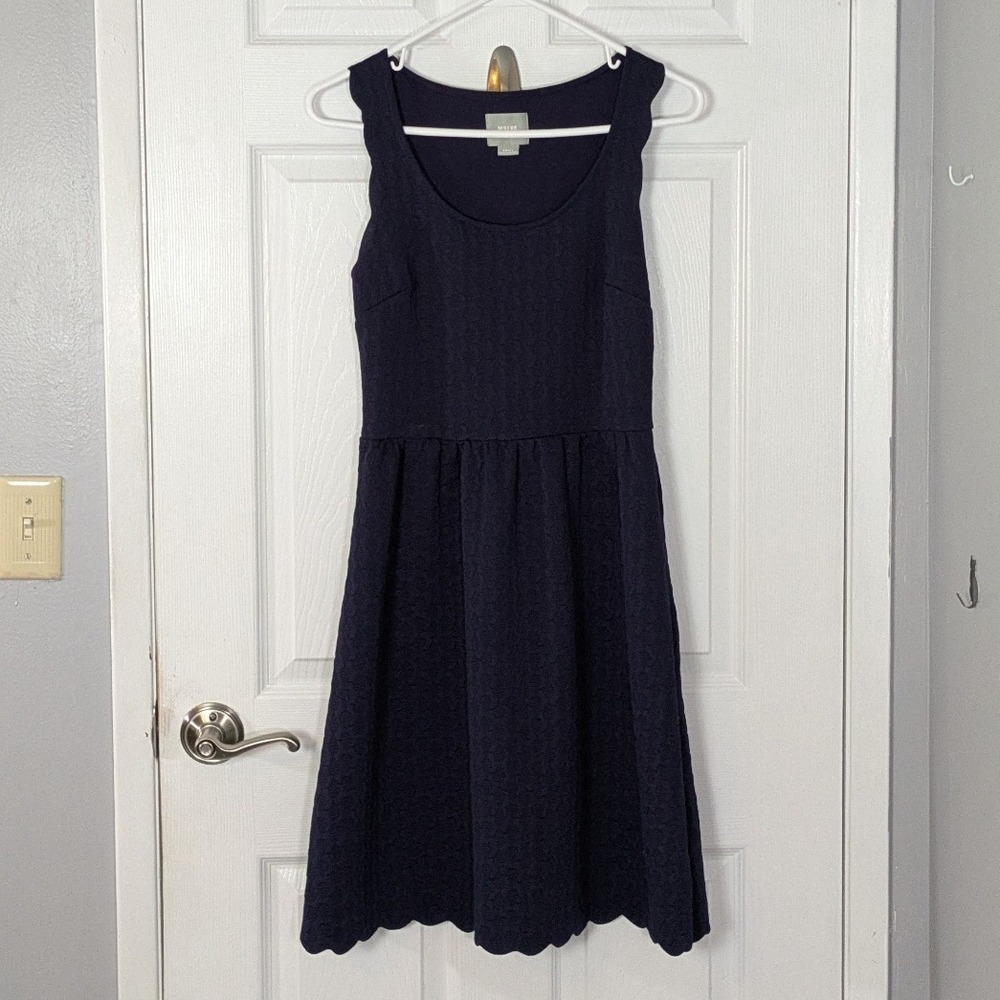 Maeve Navy Scallop-Edge Sleeveless Midi Dress - Picture 2 of 9